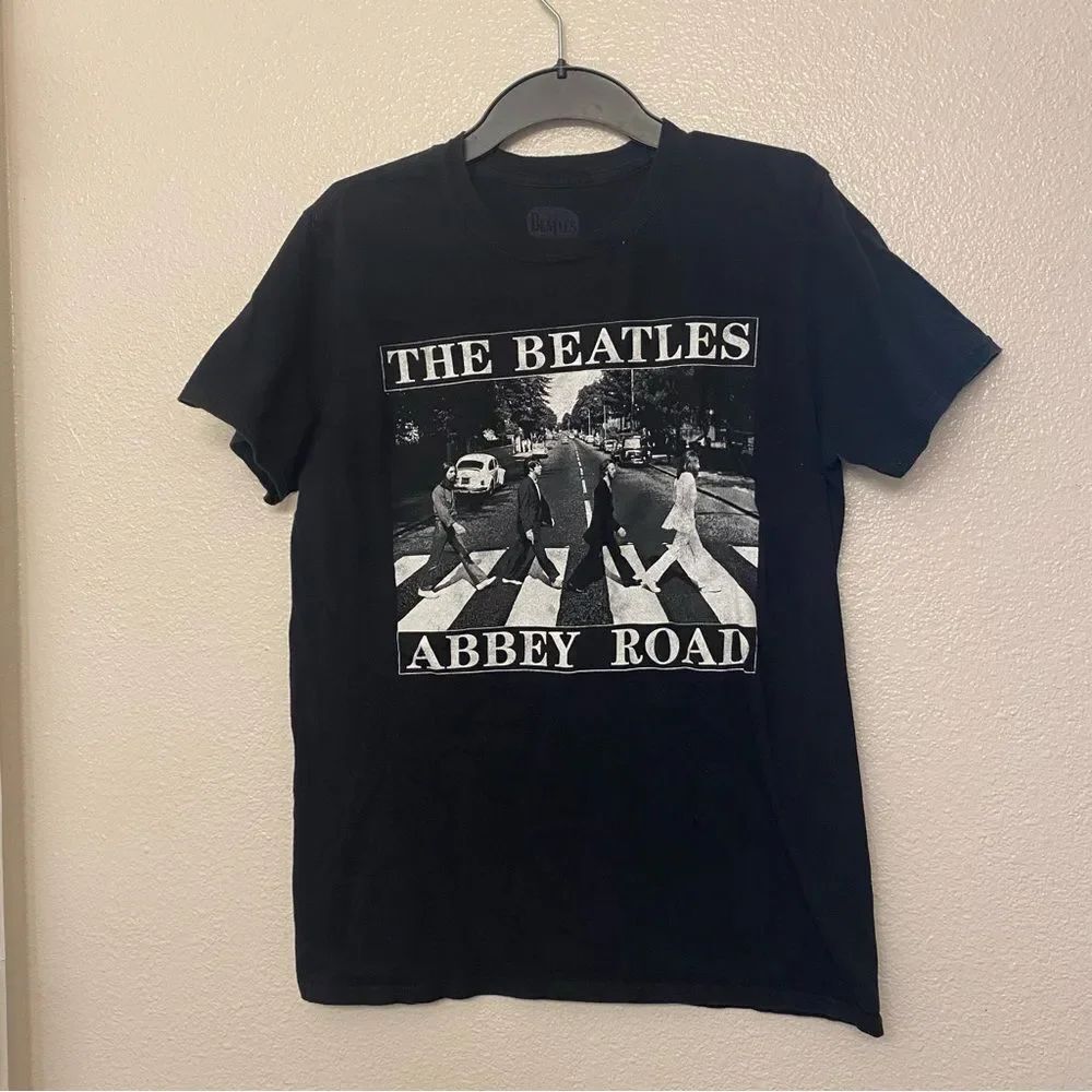 The Beatles black T Shirt Graphic Band T-Shirt Abbey Road 100% concert tee M
